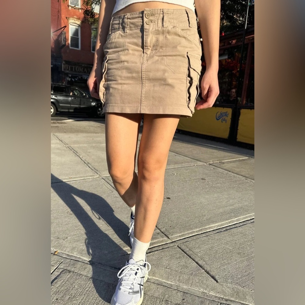 Brandy Melville Cargo Mini Skirt Tan Khaki Y2K